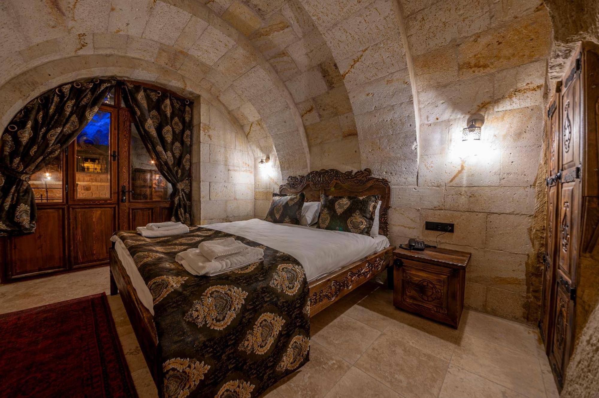 Capp Royal Cave Hotel Ürgüp Esterno foto
