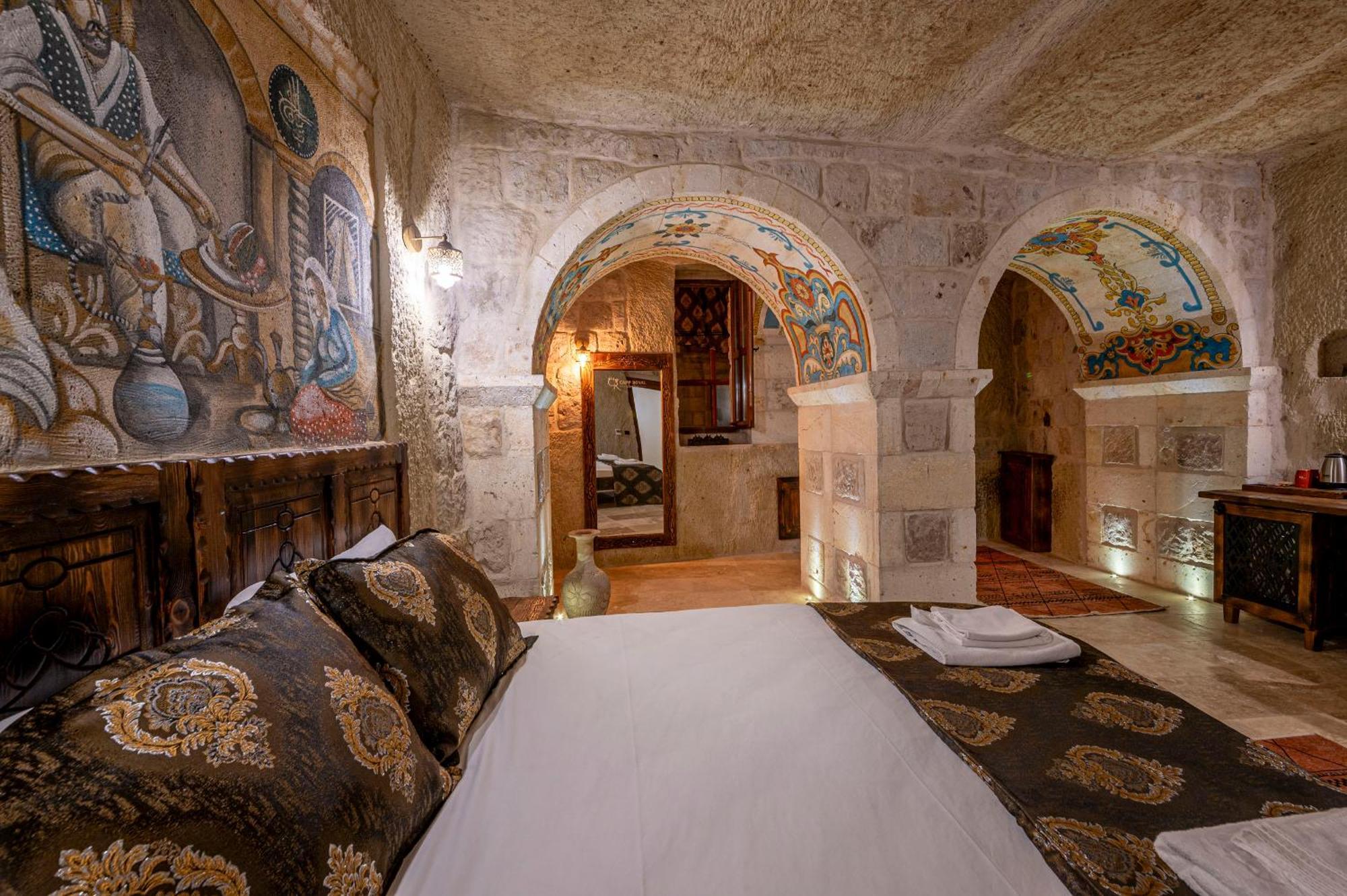 Capp Royal Cave Hotel Ürgüp Esterno foto