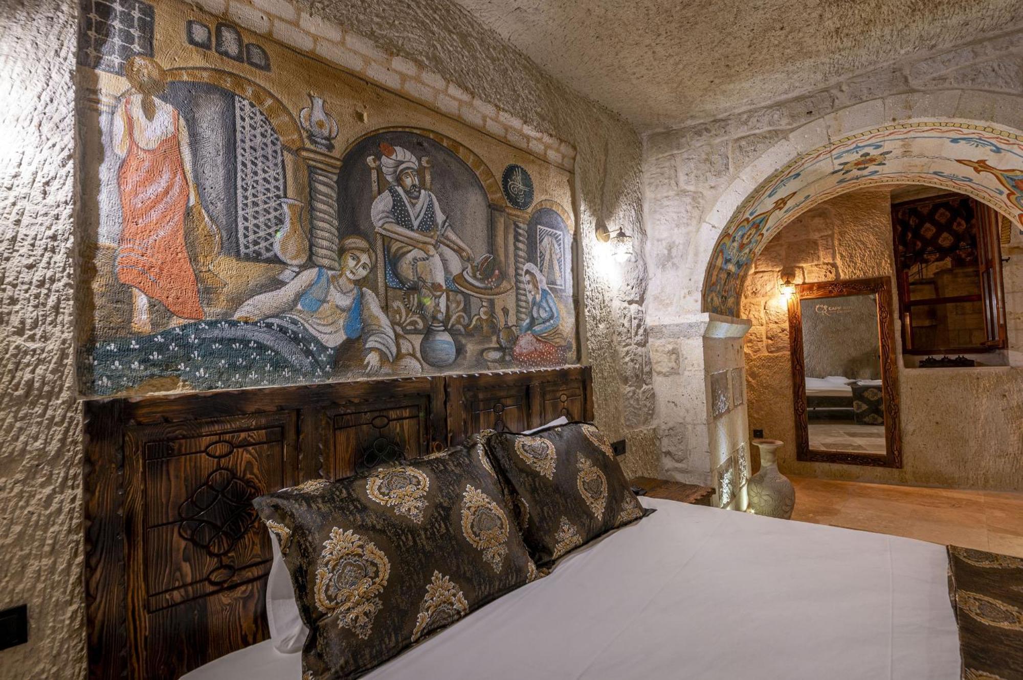 Capp Royal Cave Hotel Ürgüp Esterno foto
